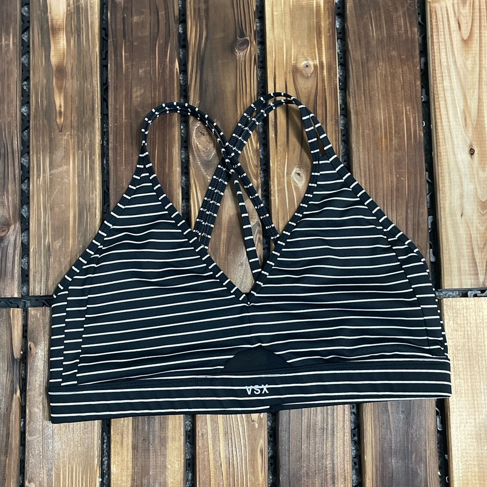 VSX Victoria Sport Victorias Secret Stripes Strappy Bralette Sports Bra Large